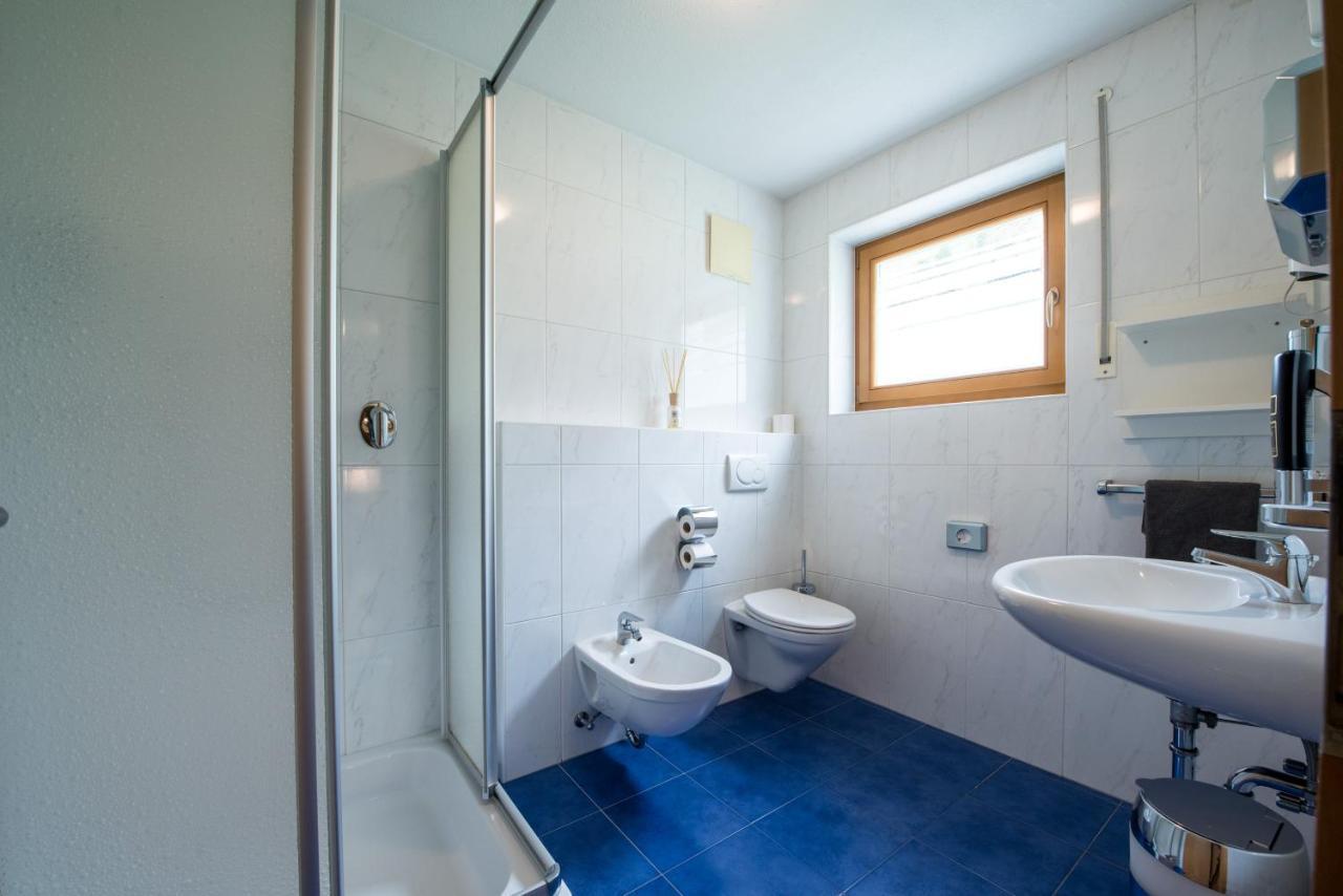 Hotel Sonja Cadipietra Luaran gambar