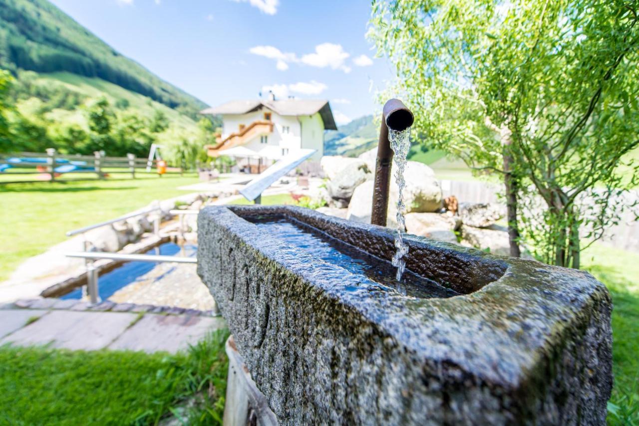 Hotel Sonja Cadipietra Luaran gambar