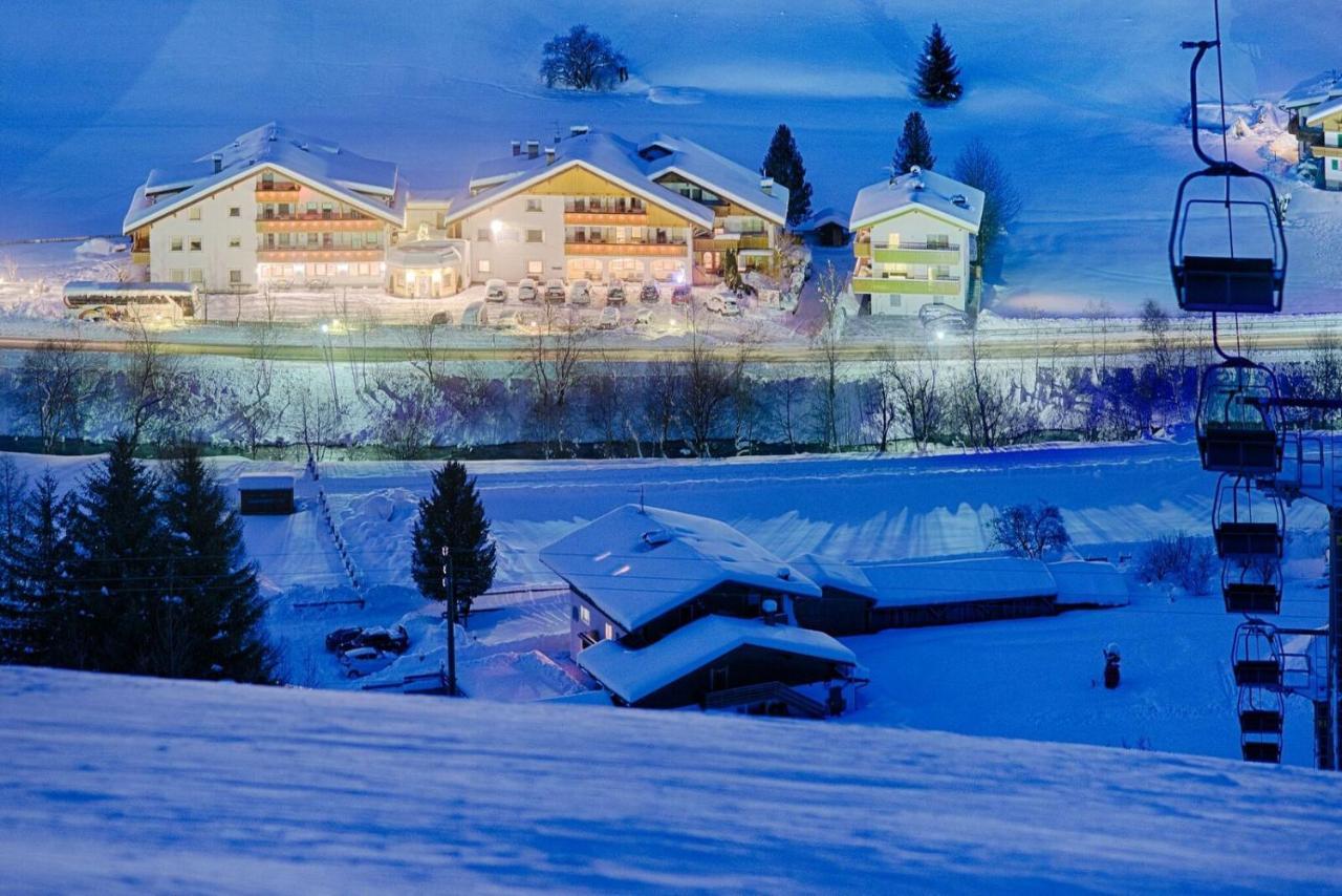 Hotel Sonja Cadipietra Luaran gambar