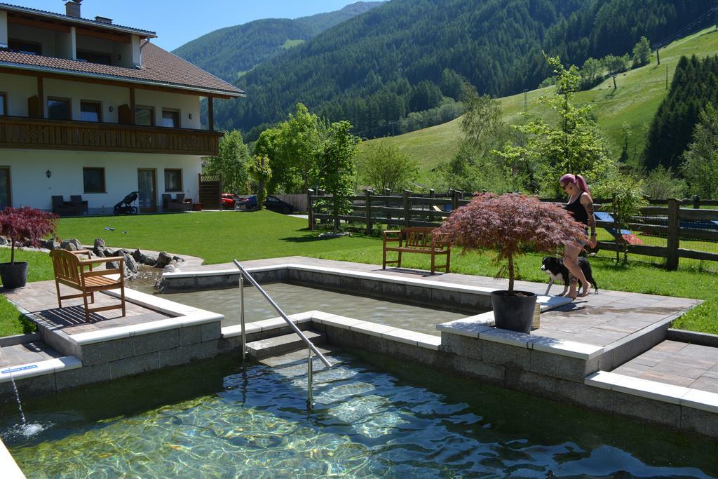 Hotel Sonja Cadipietra Luaran gambar