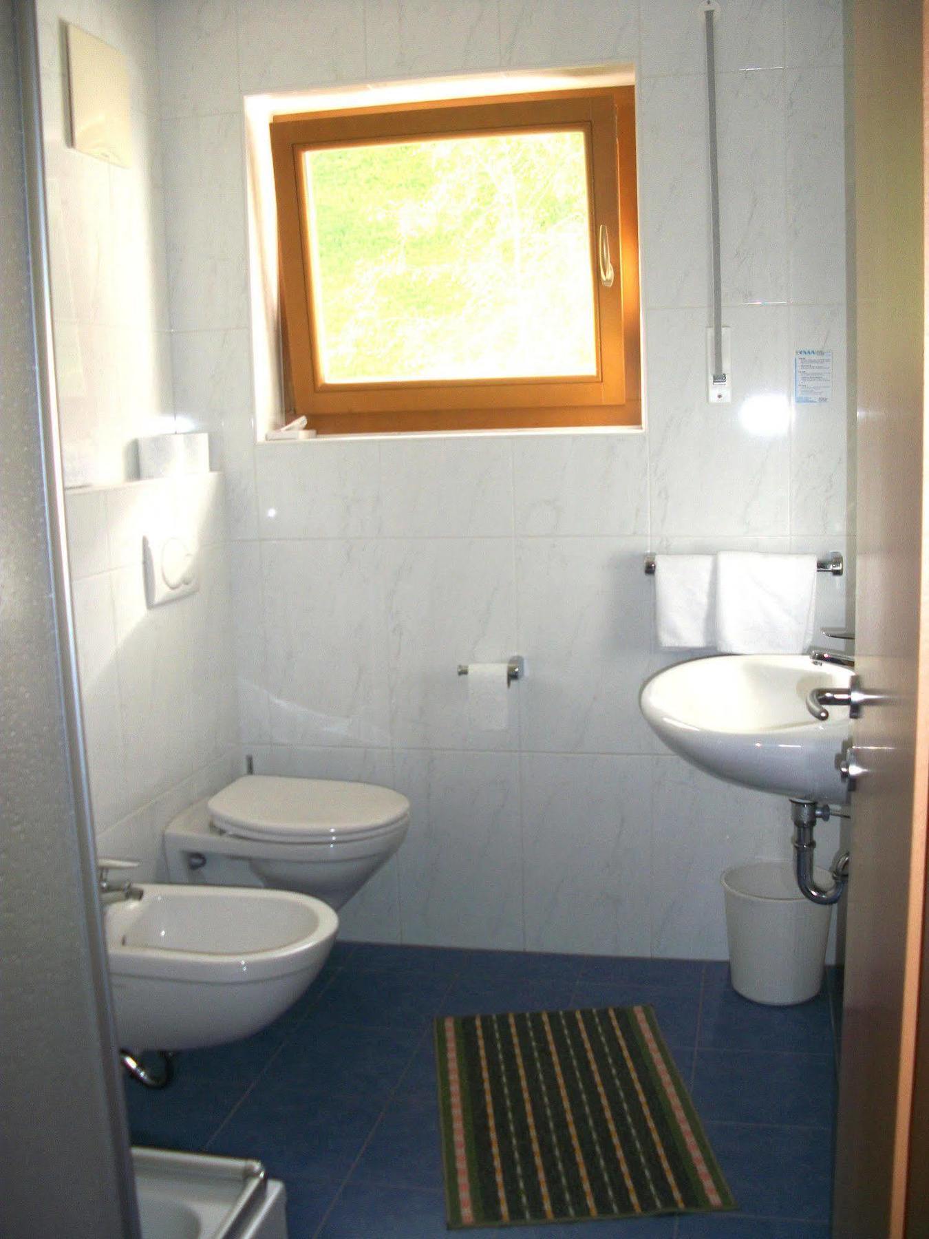 Hotel Sonja Cadipietra Luaran gambar